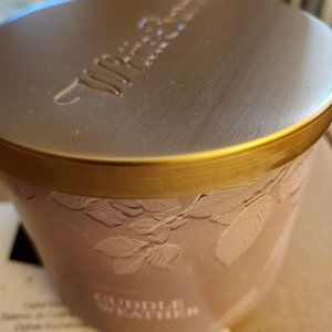 White Barn 3 wick candle